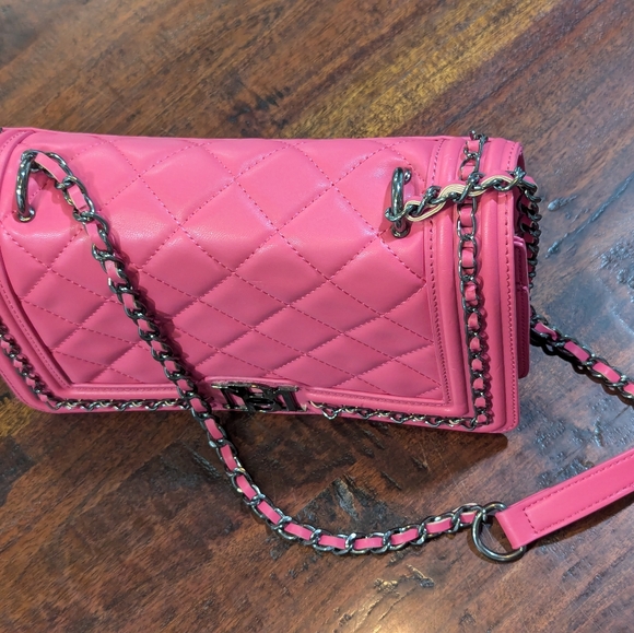 NWOT Badgley Mischka Chain Cover Crossbody Bag Hot Pink - Picture 3 of 11